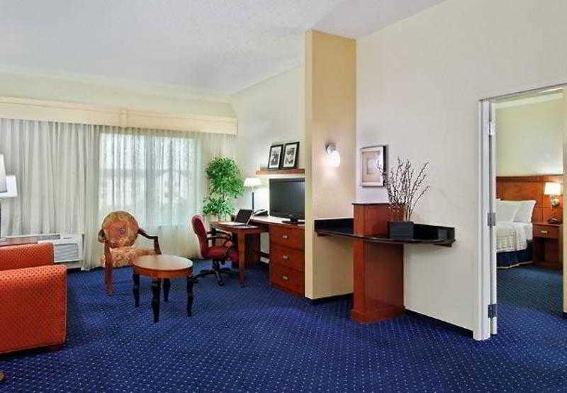Courtyard Fort Lauderdale Sw Miramar Phòng bức ảnh
